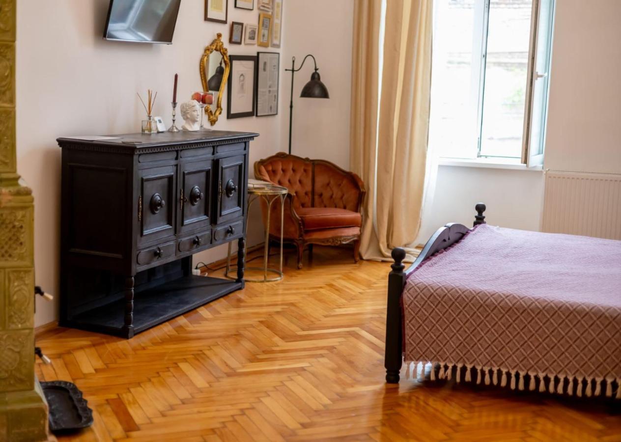 Maxim'S Place Тимишоара Екстериор снимка